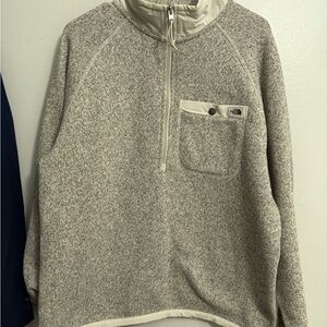 The North Face Men's Gray Sweater